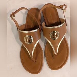 Tommy Hilfiger Women's size 10 M Caramel Colored Sandals with Gold Accents NWOB